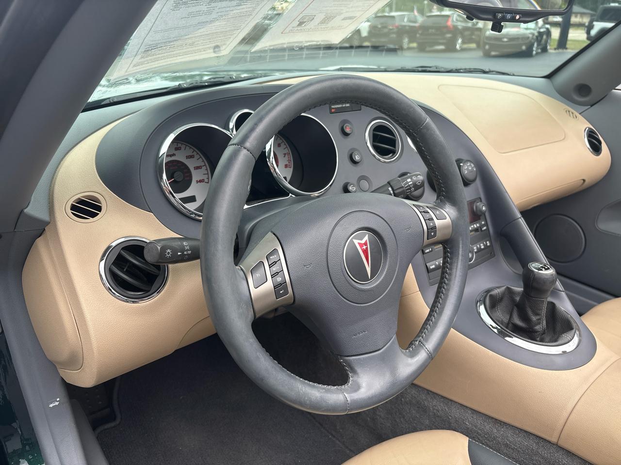 Pontiac Solstice 2dr Convertible 2006