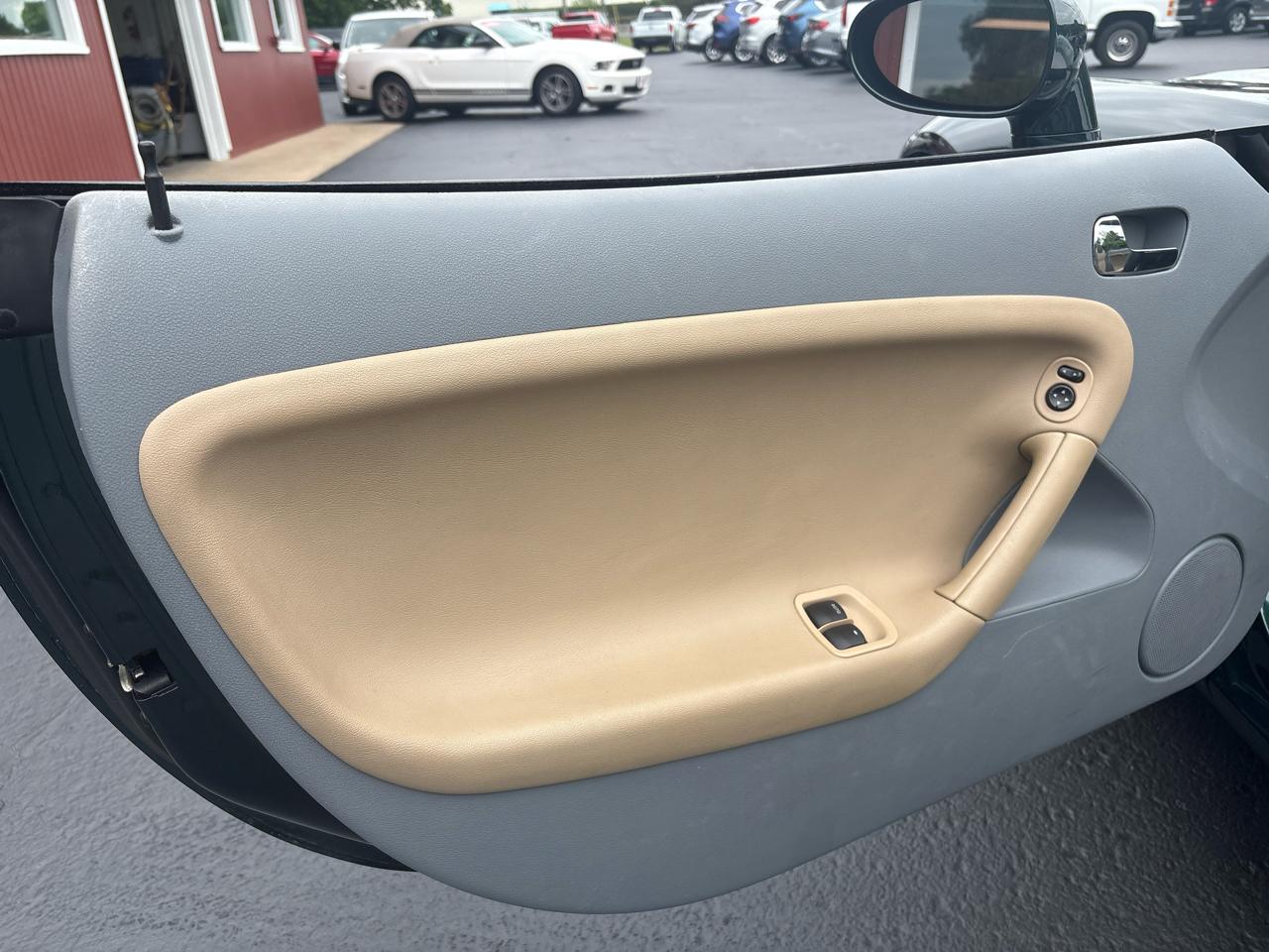 Pontiac Solstice 2dr Convertible 2006