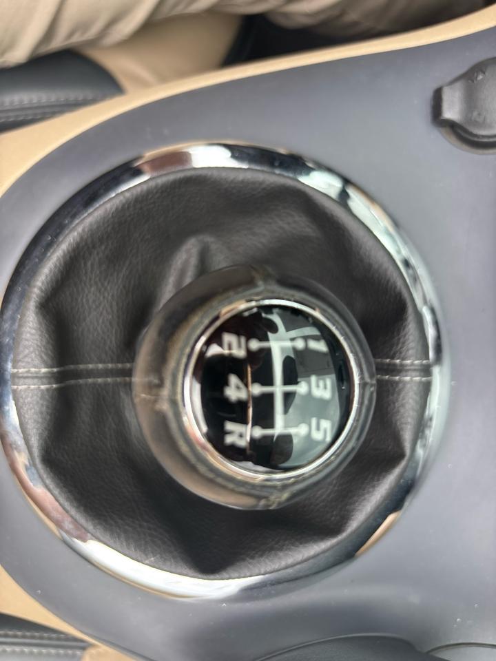 Pontiac Solstice 2dr Convertible 2006