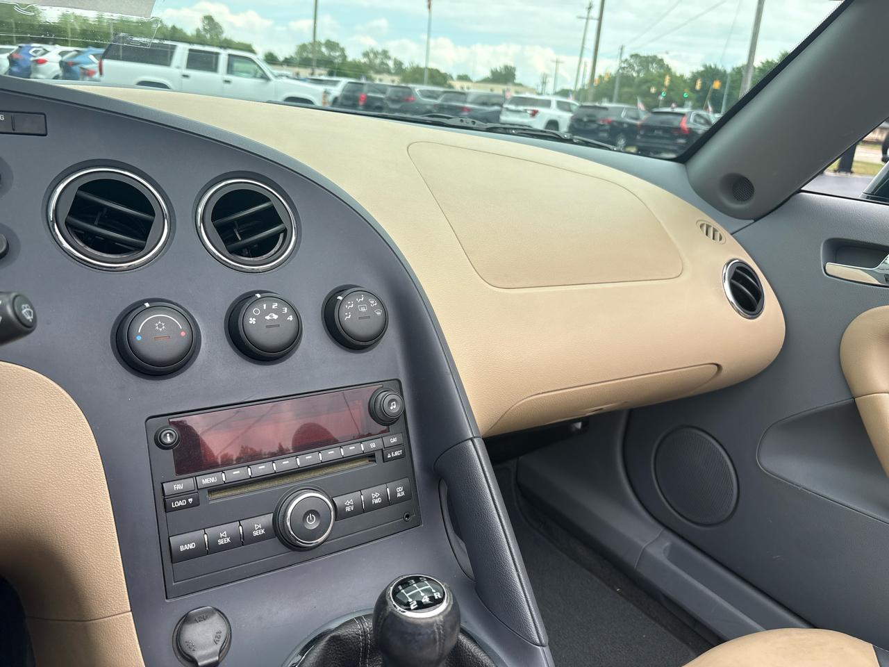 Pontiac Solstice 2dr Convertible 2006