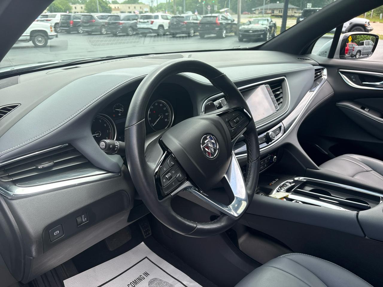 Buick Enclave FWD 4dr Essence 2023