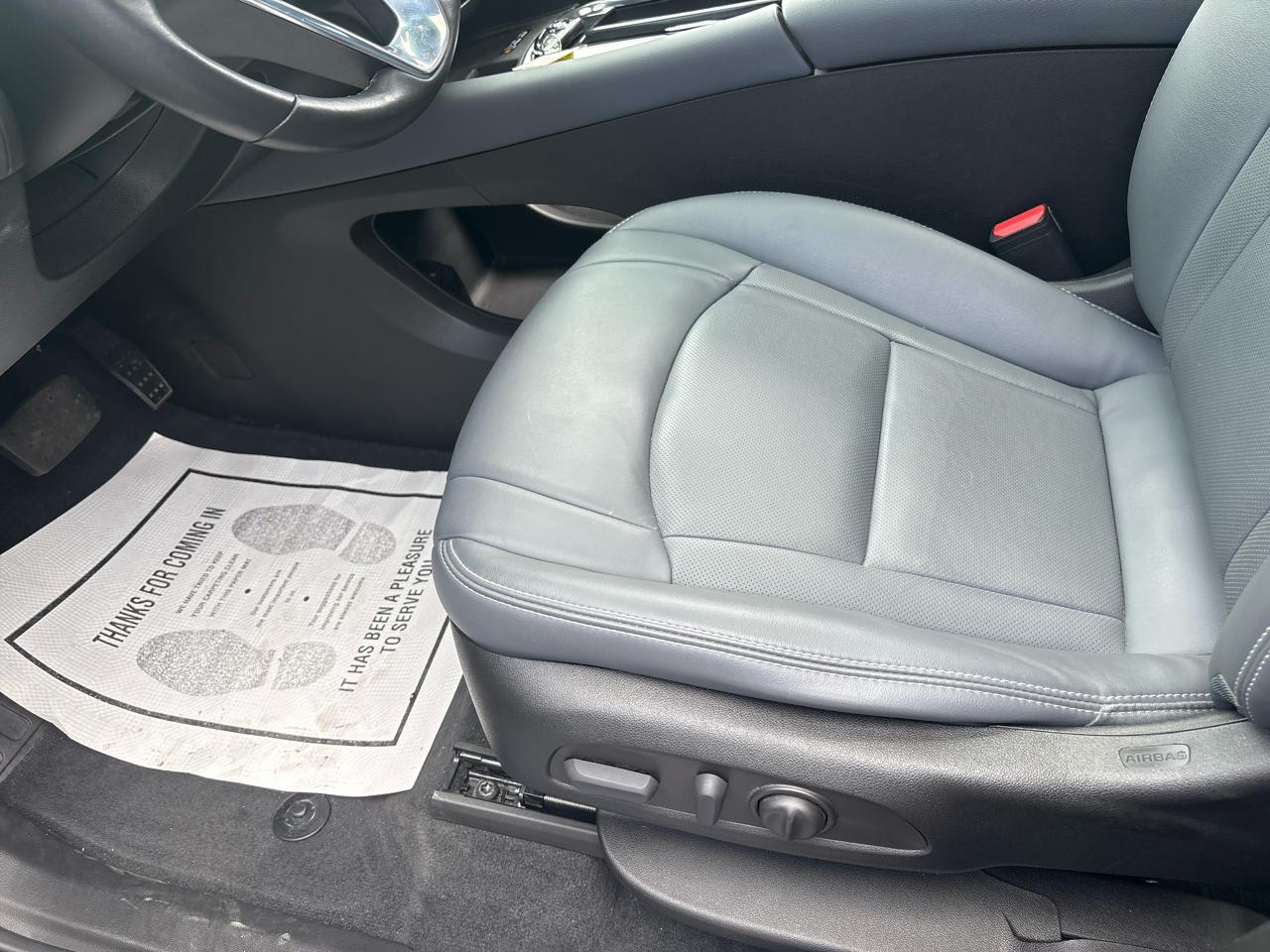 Buick Enclave FWD 4dr Essence 2023
