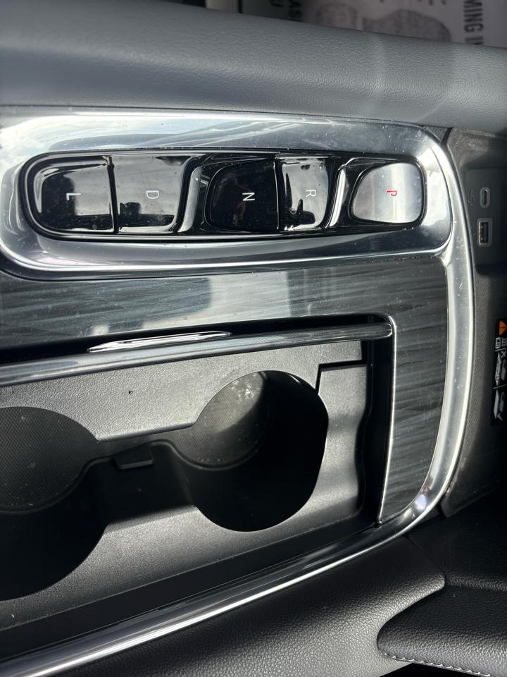Buick Enclave FWD 4dr Essence 2023