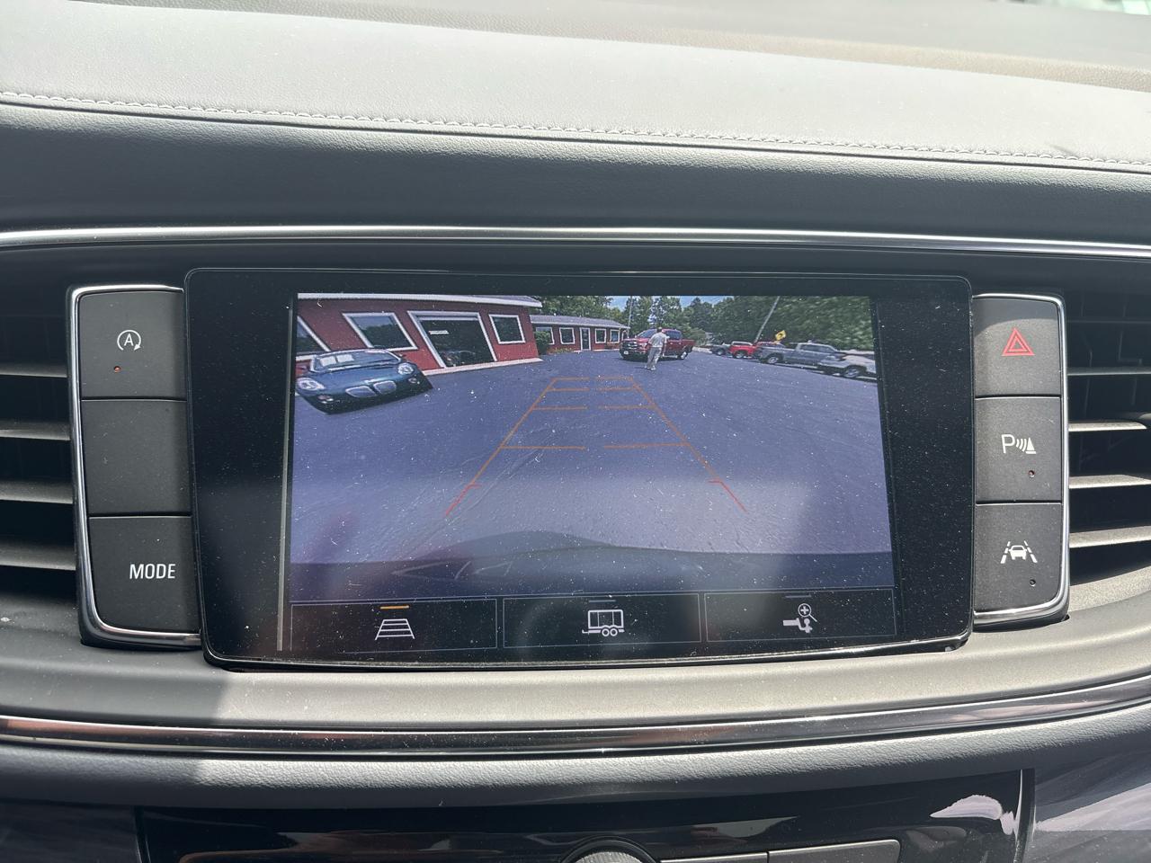Buick Enclave FWD 4dr Essence 2023