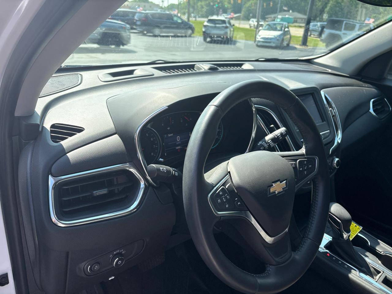 Chevrolet Equinox FWD 4dr LT w/1LT 2022