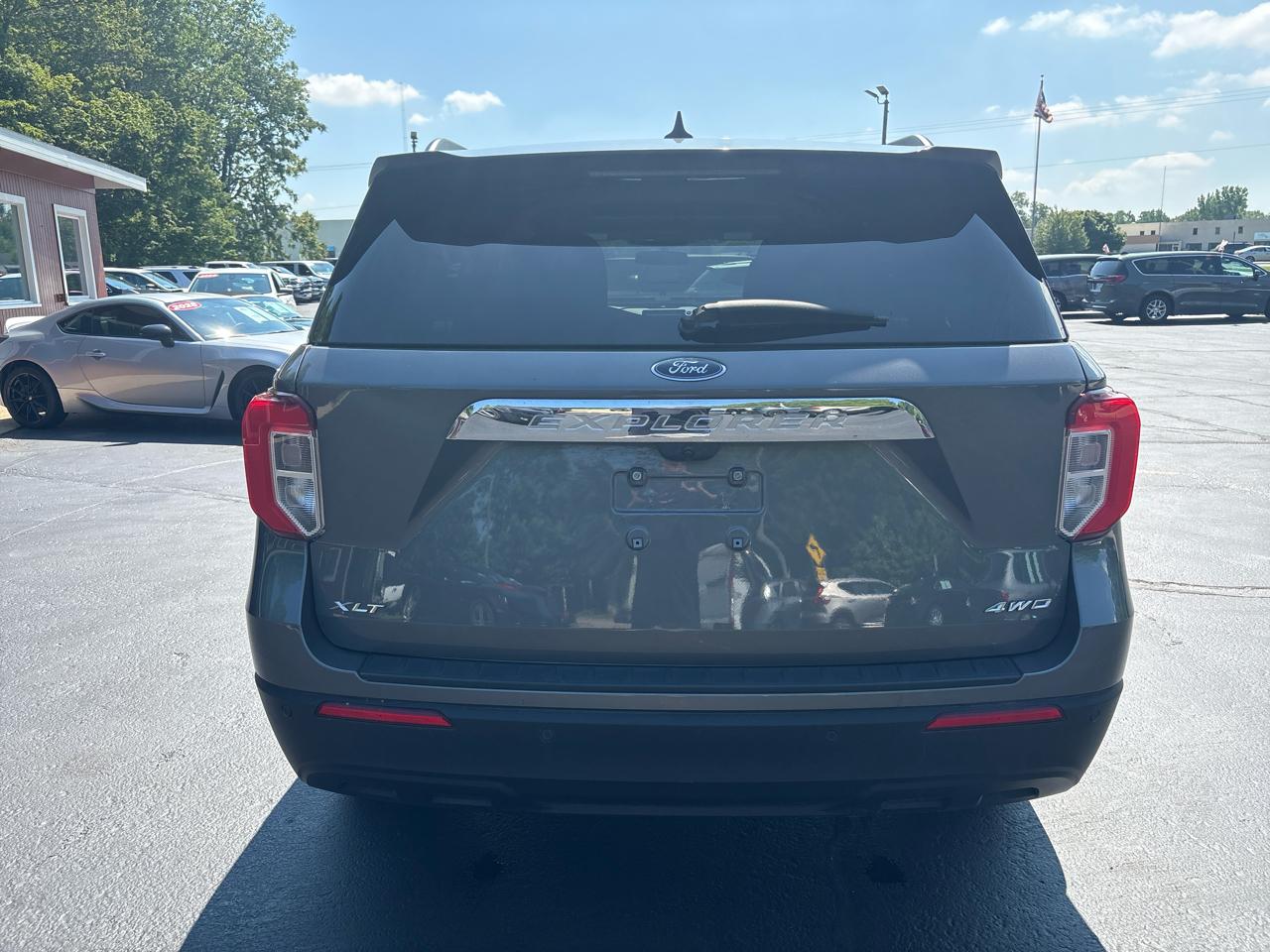 Ford Explorer XLT 4WD 2023