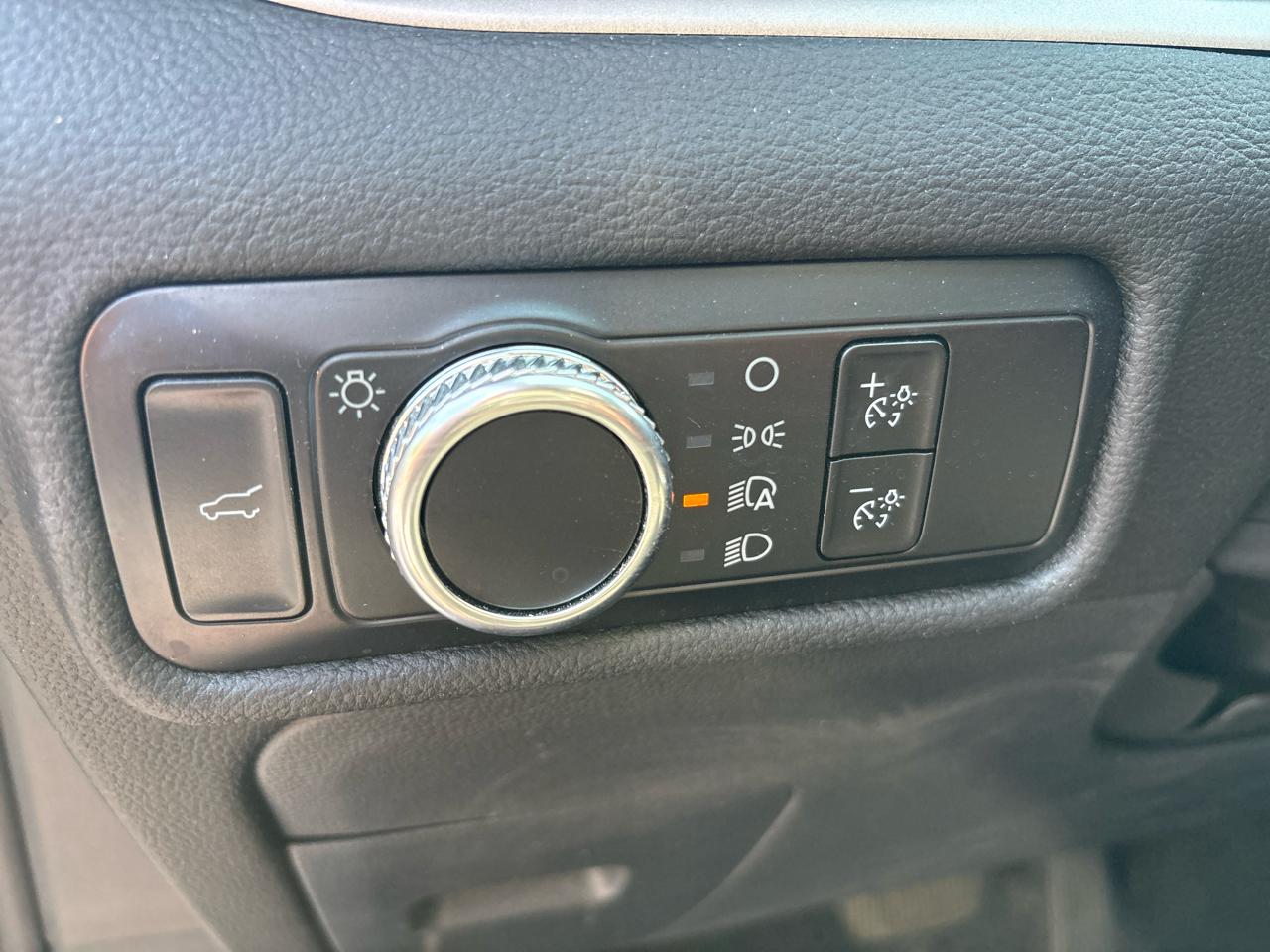 Ford Explorer XLT 4WD 2023