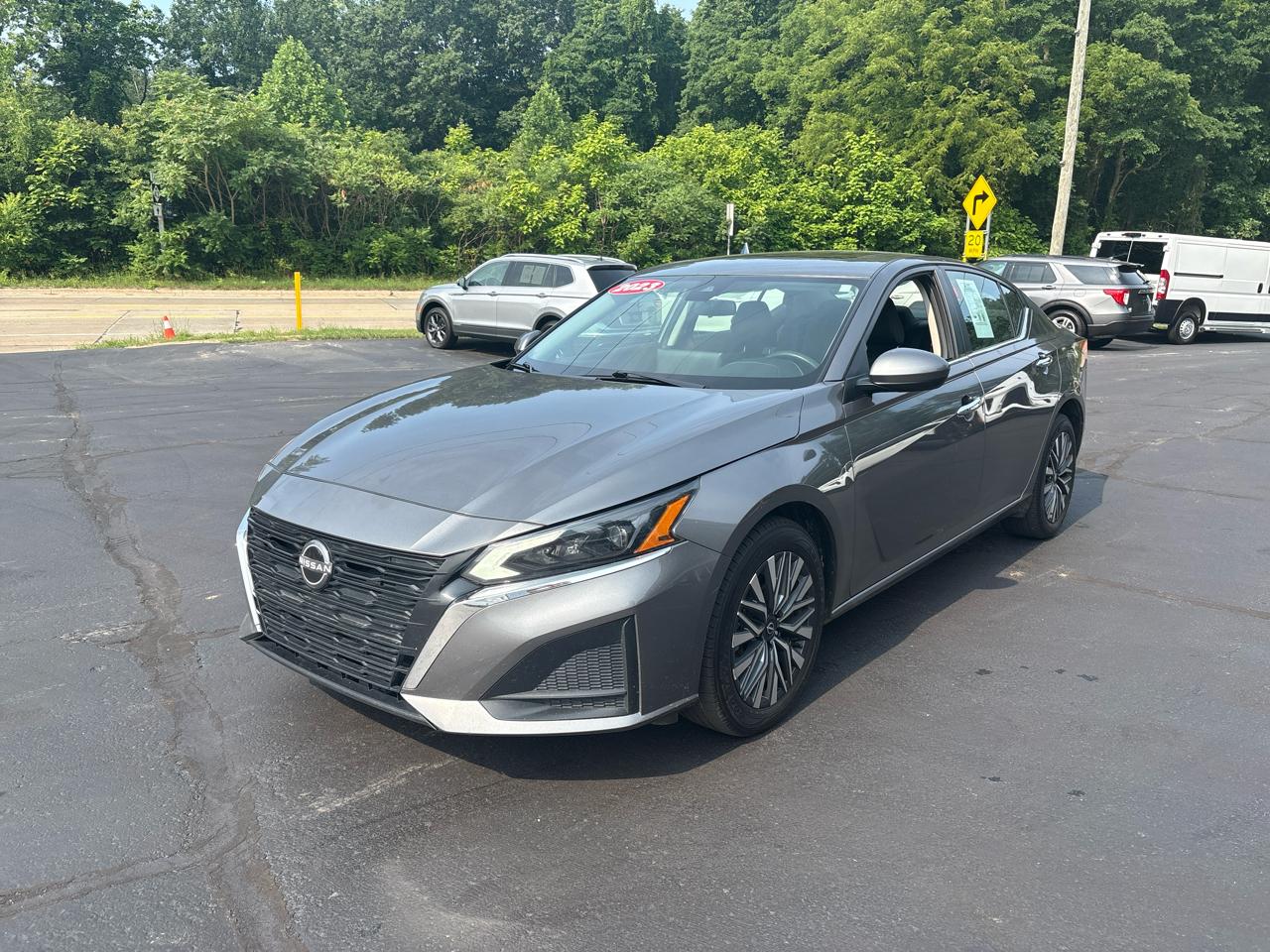 Nissan Altima 2.5 SV AWD Sedan 2023