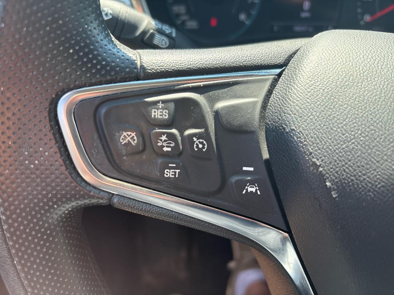 Chevrolet Equinox AWD 4dr LS w/1FL 2023