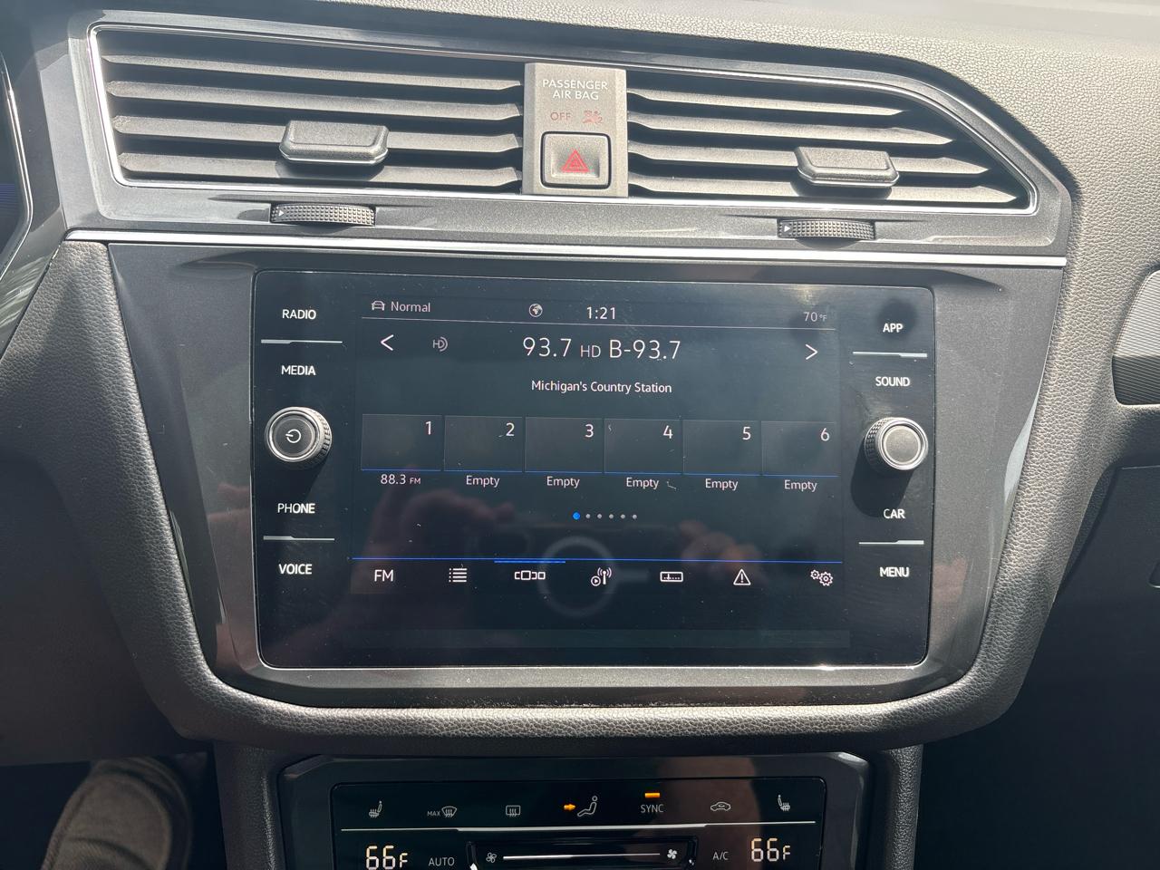 Volkswagen Tiguan 2.0T SE 4MOTION 2023