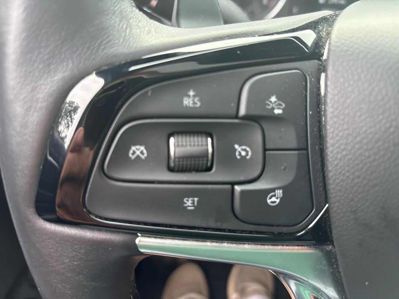 Buick Enclave AWD 4dr Essence 2023
