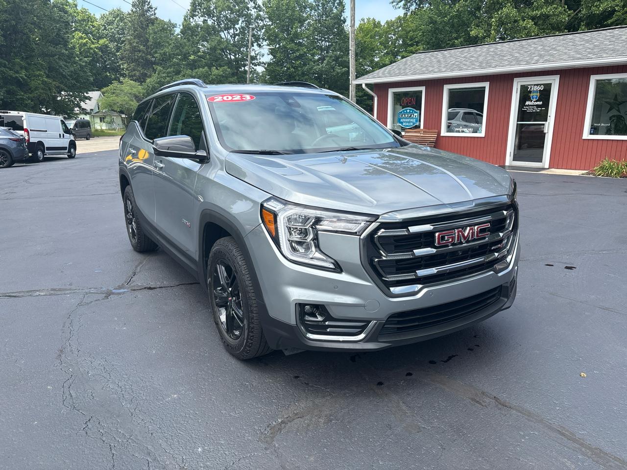 GMC Terrain  2023