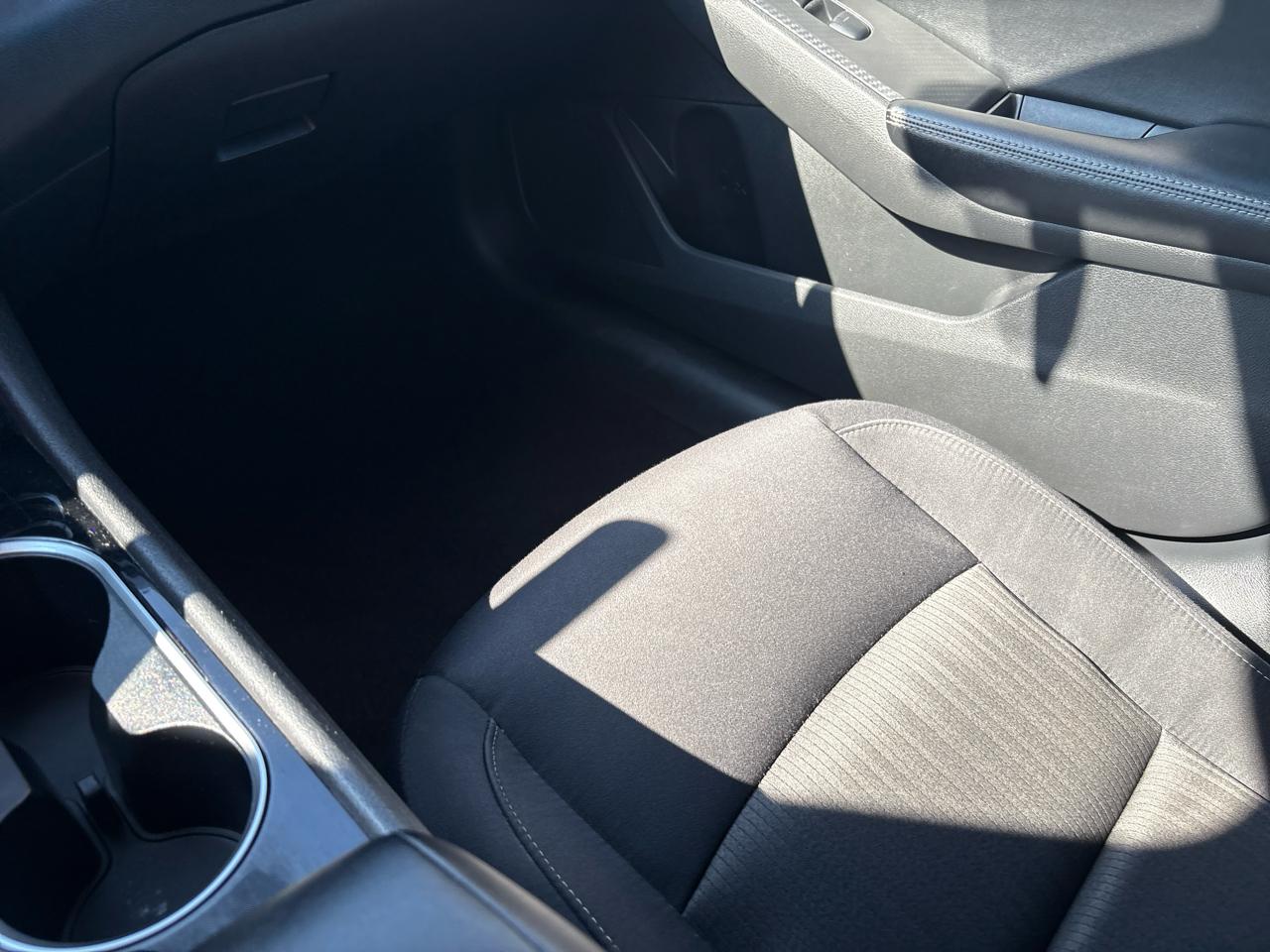 Nissan Altima 2.5 SV Sedan 2024