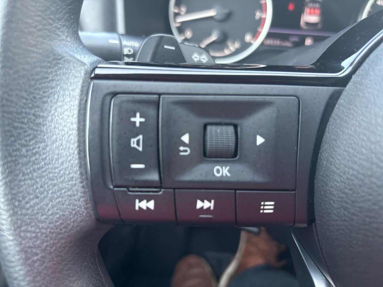 Nissan Rogue AWD SV 2023
