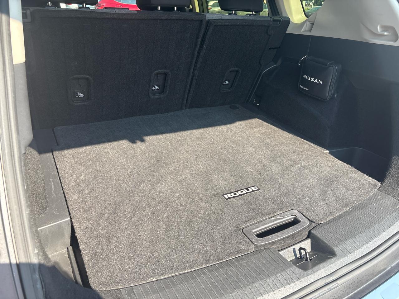 Nissan Rogue AWD SV 2023