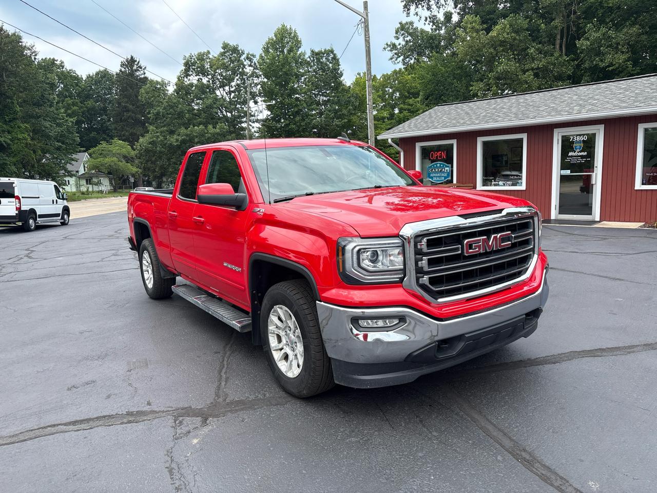 GMC Sierra 1500 4WD Double Cab 143.5" SLE 2018