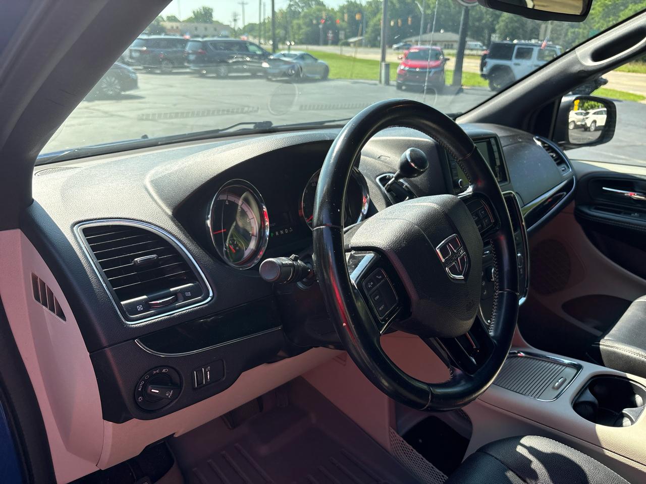 Dodge Grand Caravan SXT Wagon 2020