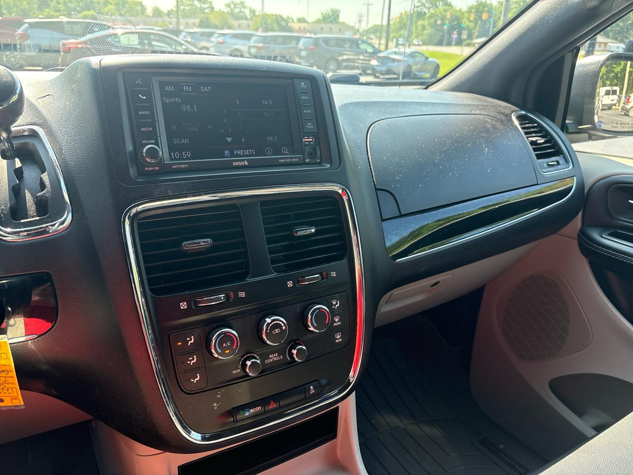 Dodge Grand Caravan SXT Wagon 2020