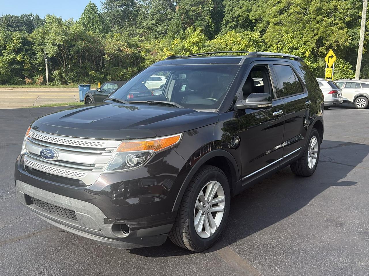 Ford Explorer 4WD 4dr XLT 2013