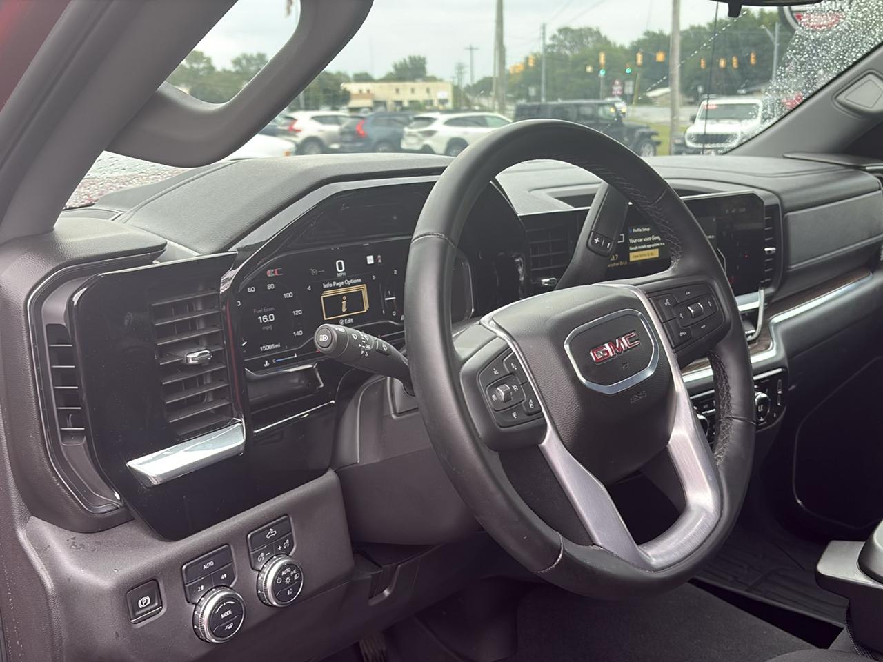 GMC Sierra 1500 4WD Crew Cab 147" Elevation w/3VL 2024