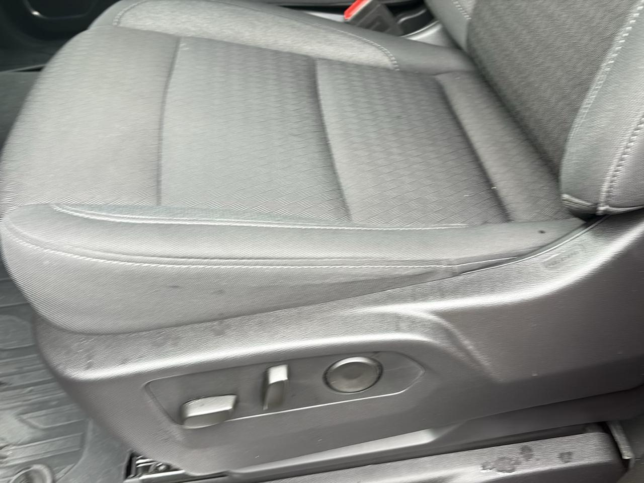 GMC Sierra 1500 4WD Crew Cab 147" Elevation w/3VL 2024