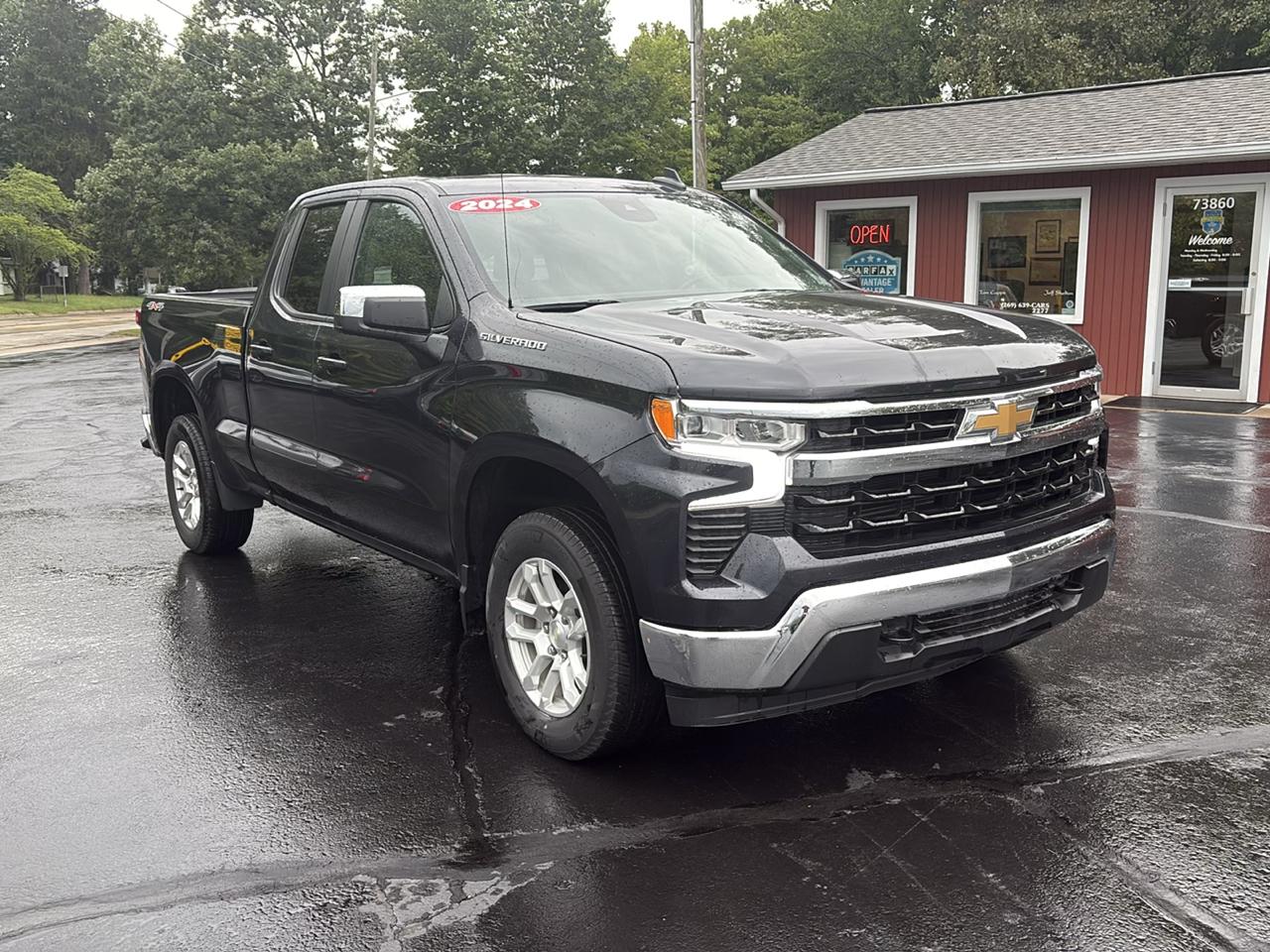Chevrolet Silverado 1500 4WD Double Cab 147" LT w/2FL 2024