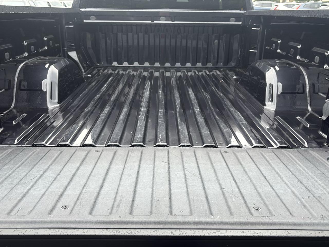 Chevrolet Silverado 1500 4WD Double Cab 147" LT w/2FL 2024