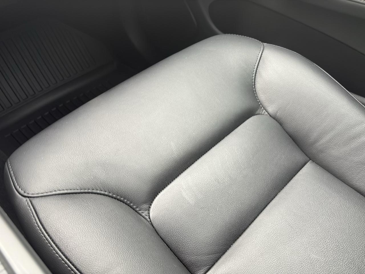 Volvo XC60 B5 AWD Core Dark Theme 2024