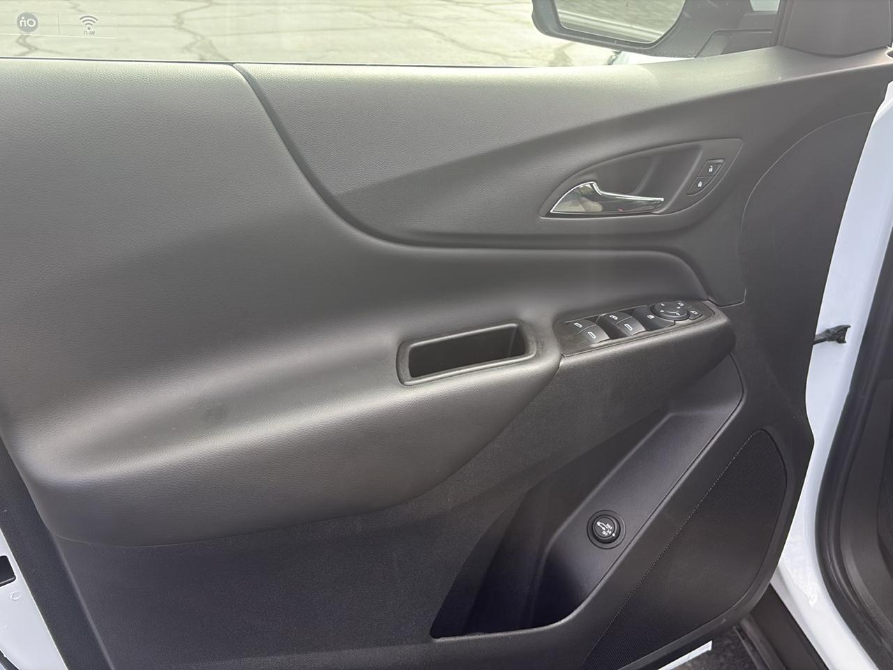 Chevrolet Equinox AWD 4dr LT w/1LT 2024
