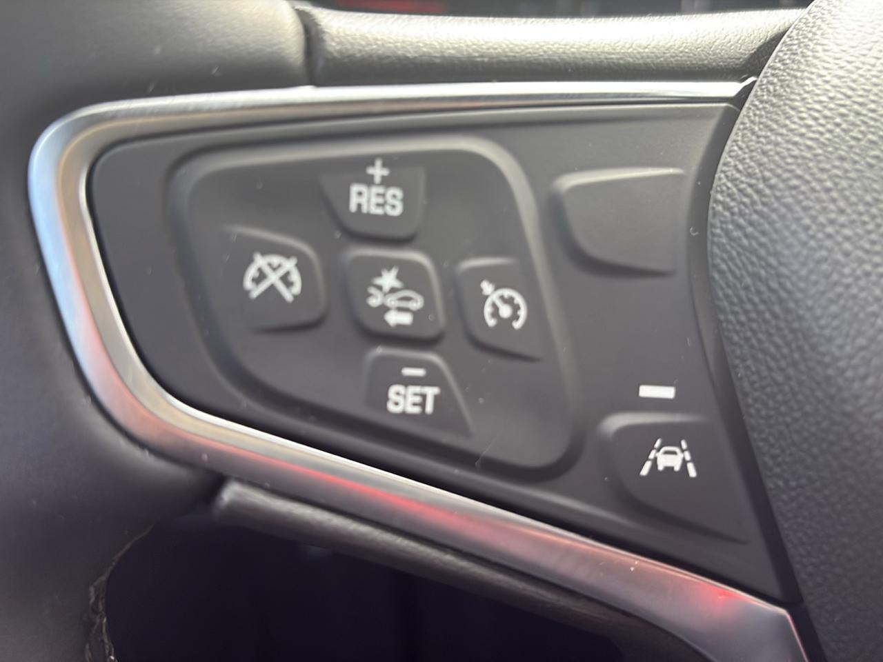 Chevrolet Equinox AWD 4dr LT w/1LT 2024