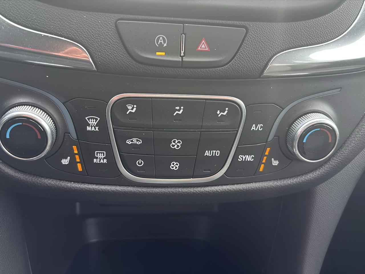 Chevrolet Equinox AWD 4dr LT w/1LT 2024