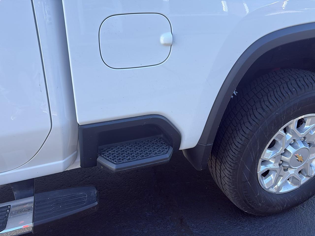 Chevrolet Silverado 2500HD 4WD Crew Cab 159" LT 2024