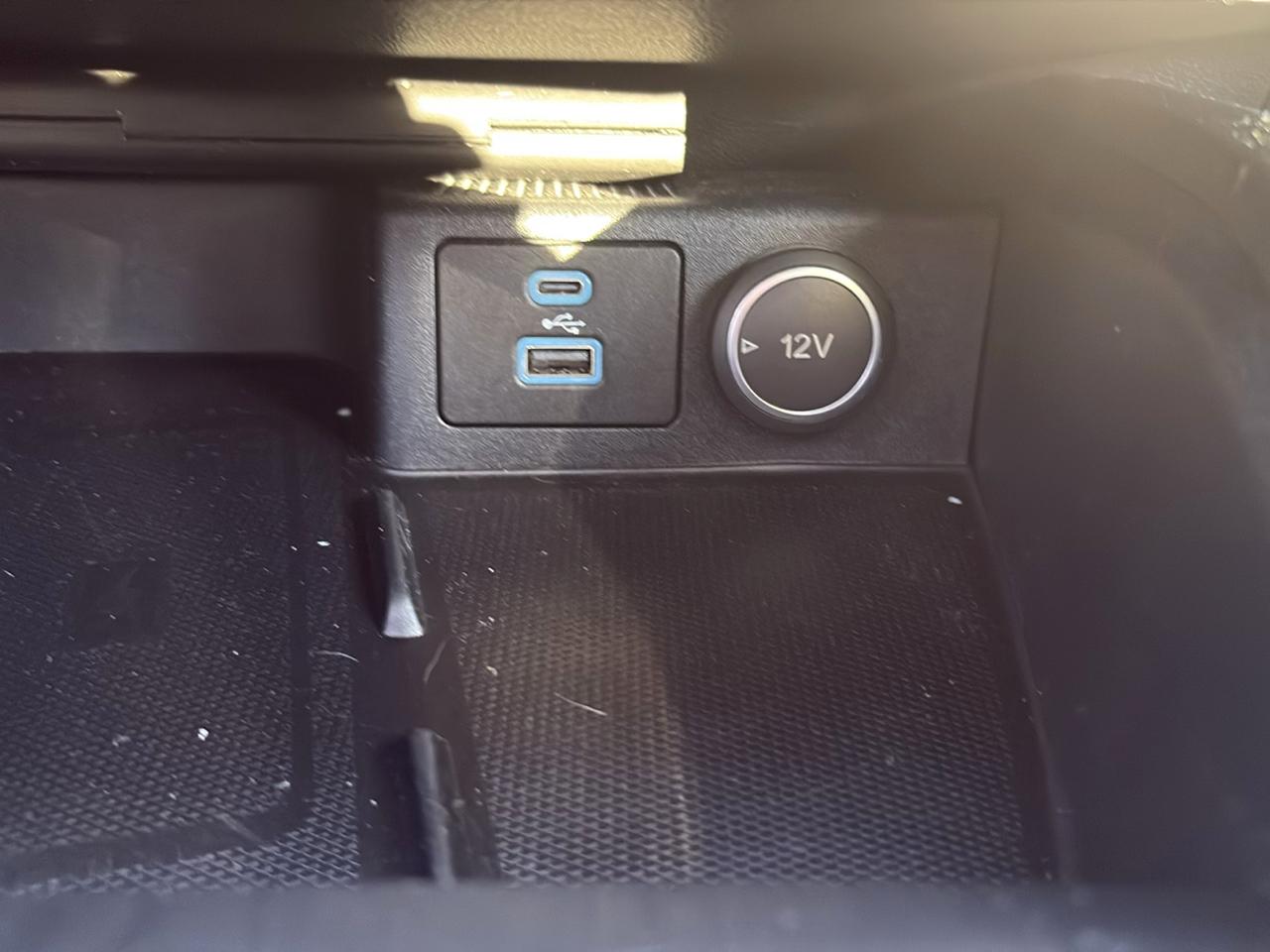 Ford Escape Titanium AWD 2021