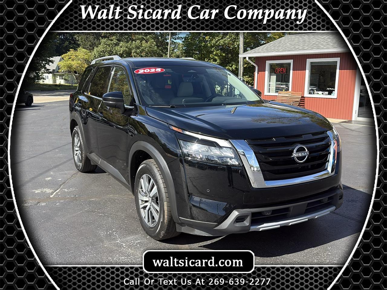 2025 Nissan Pathfinder SL 4WD