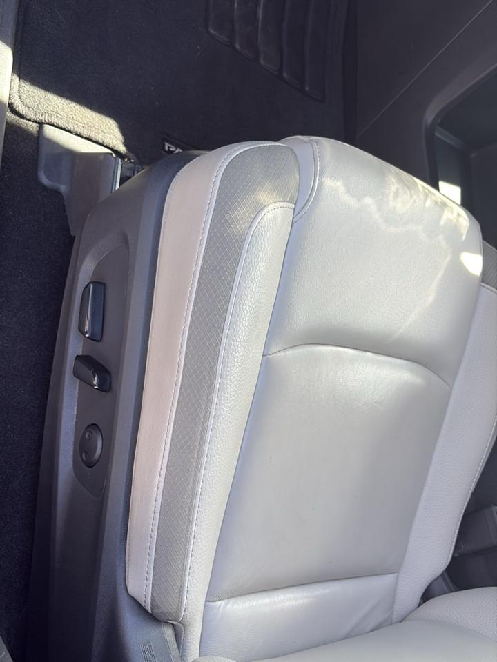 Nissan Pathfinder SL 4WD 2025