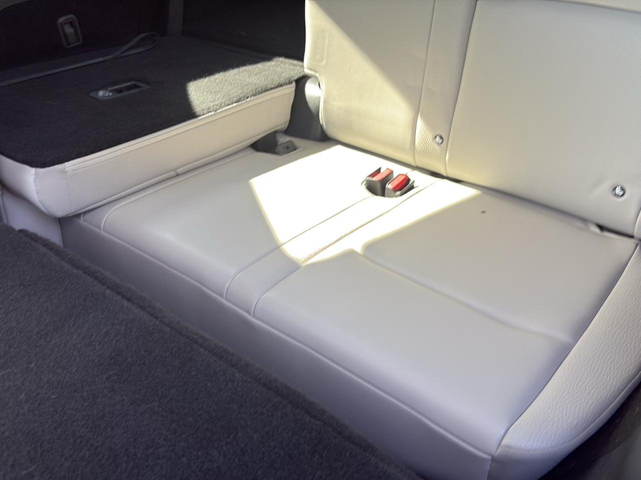 Nissan Pathfinder SL 4WD 2025