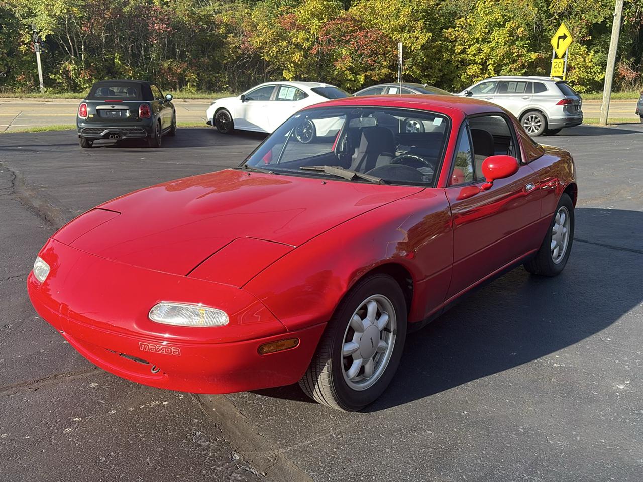 Mazda MX-5 Miata 2dr Coupe Convertible 1990