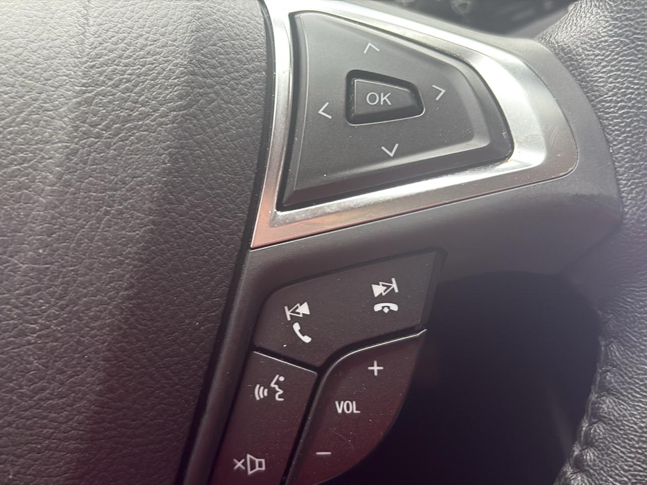 Ford Edge  2022