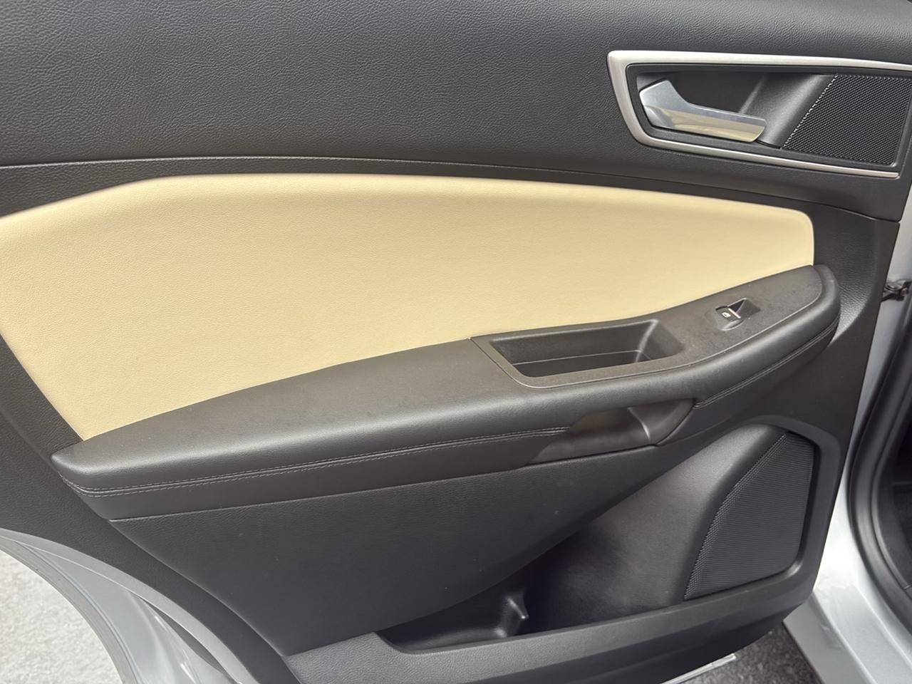 Ford Edge  2022