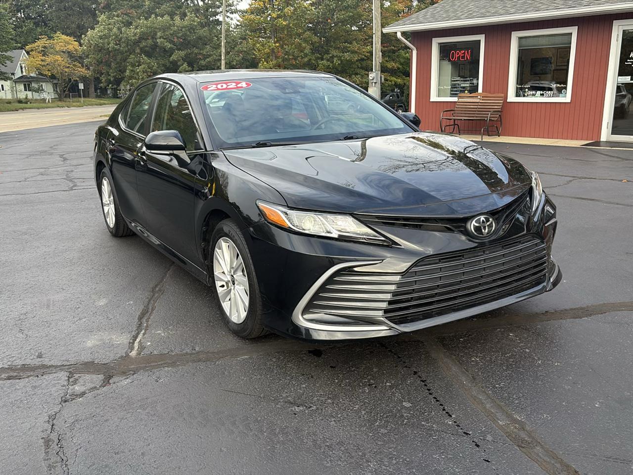 Toyota Camry LE Auto (Natl) 2024