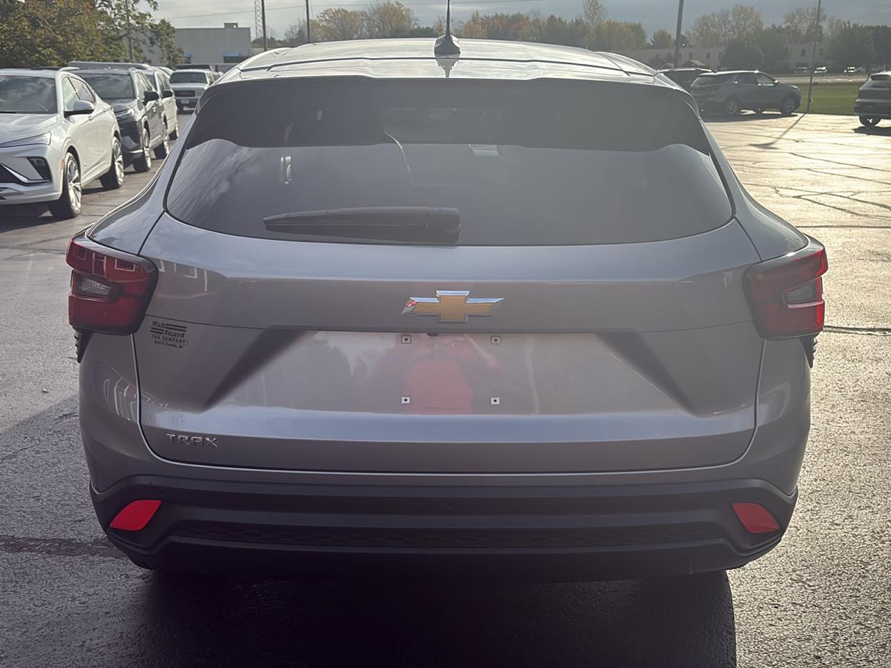 Chevrolet Trax FWD 4dr LS 2025