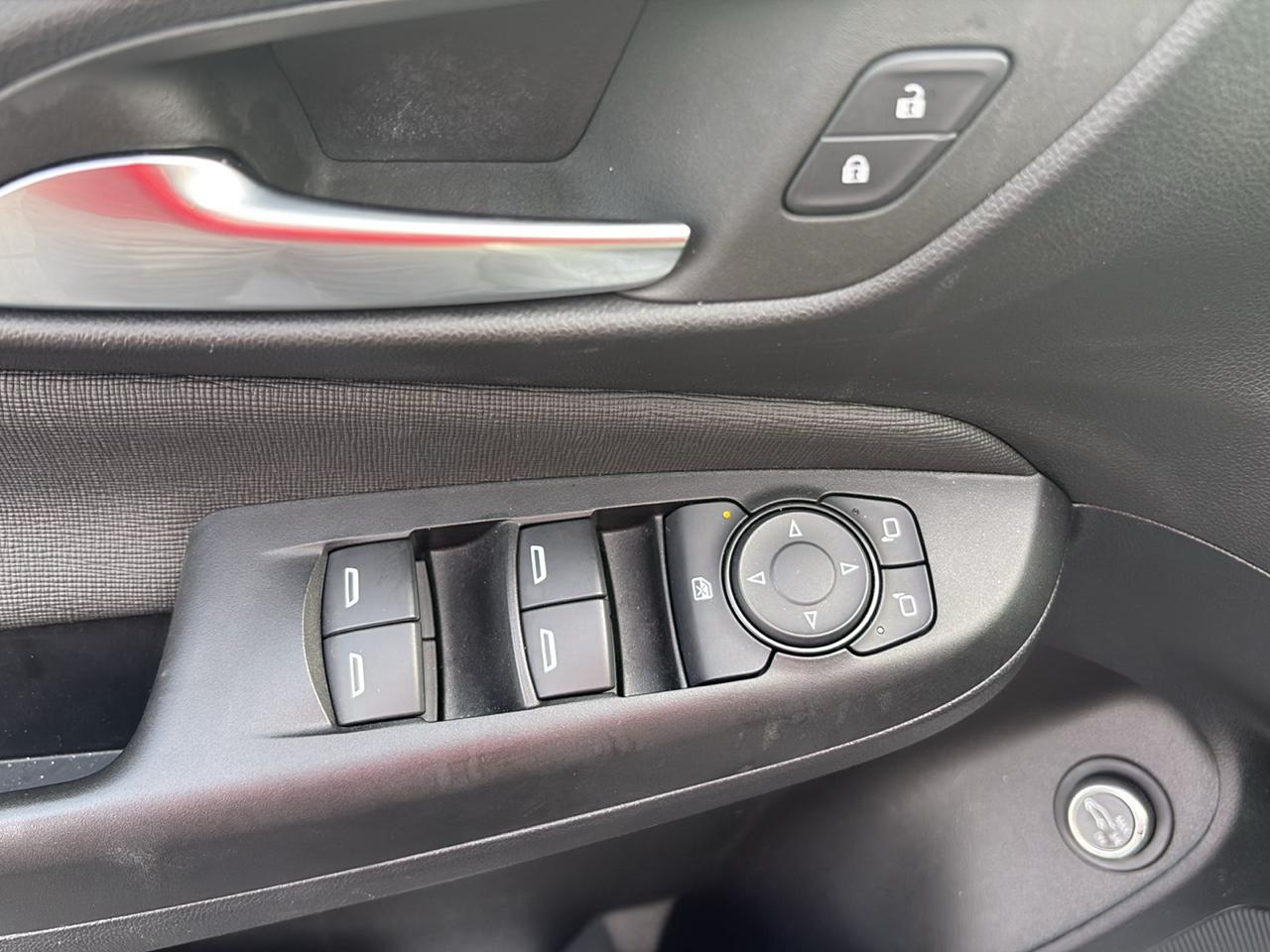 Buick Envista FWD 4dr Avenir 2025