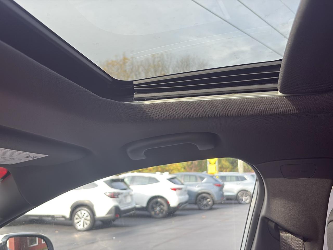Buick Envista FWD 4dr Avenir 2025