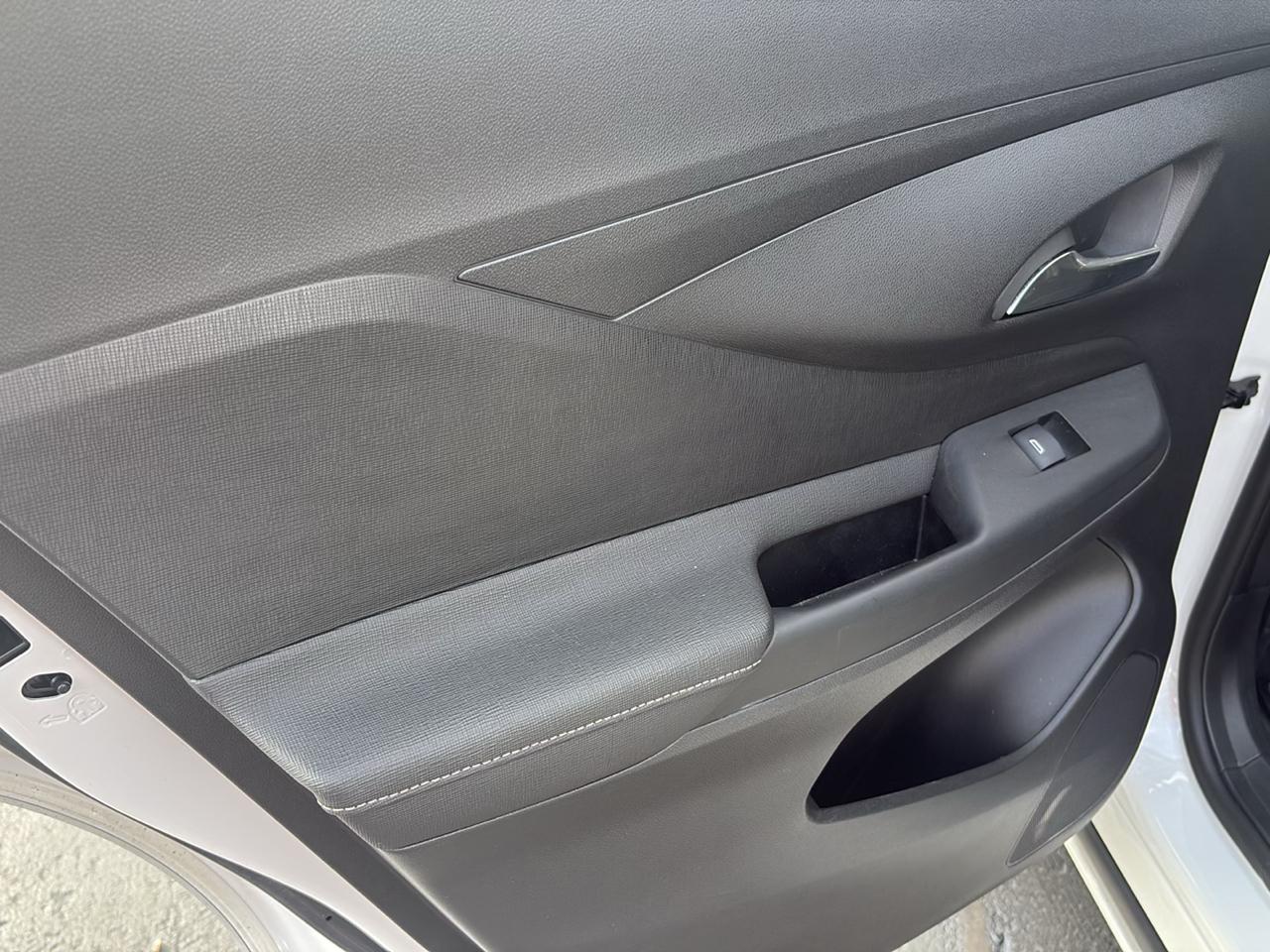 Buick Envista FWD 4dr Avenir 2025