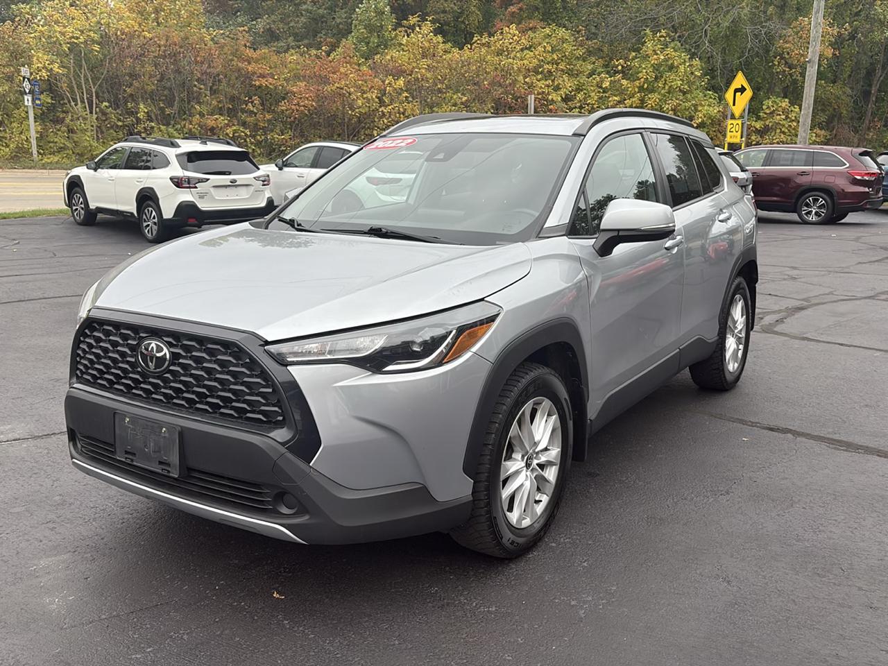 Toyota Corolla Cross LE 4WD (Natl) 2022