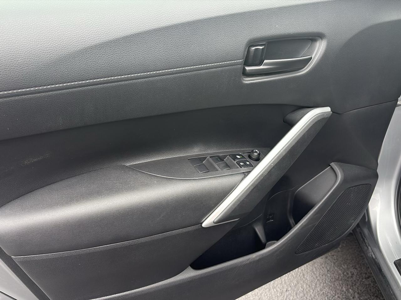 Toyota Corolla Cross LE 4WD (Natl) 2022
