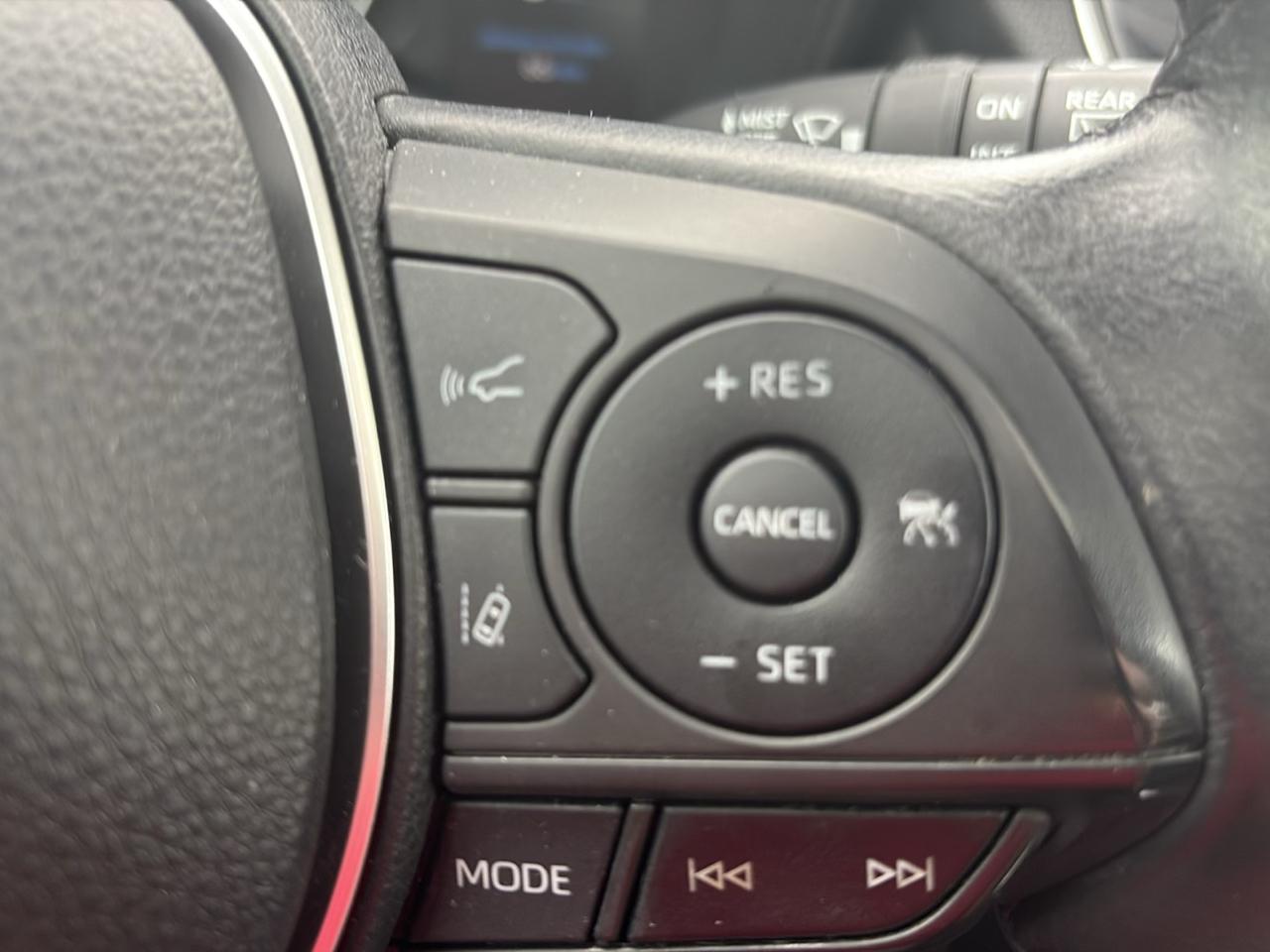 Toyota Corolla Cross LE 4WD (Natl) 2022