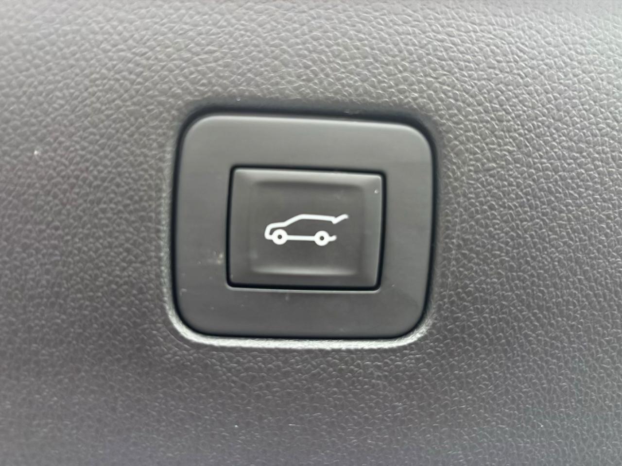 Buick Envista FWD 4dr Avenir 2025