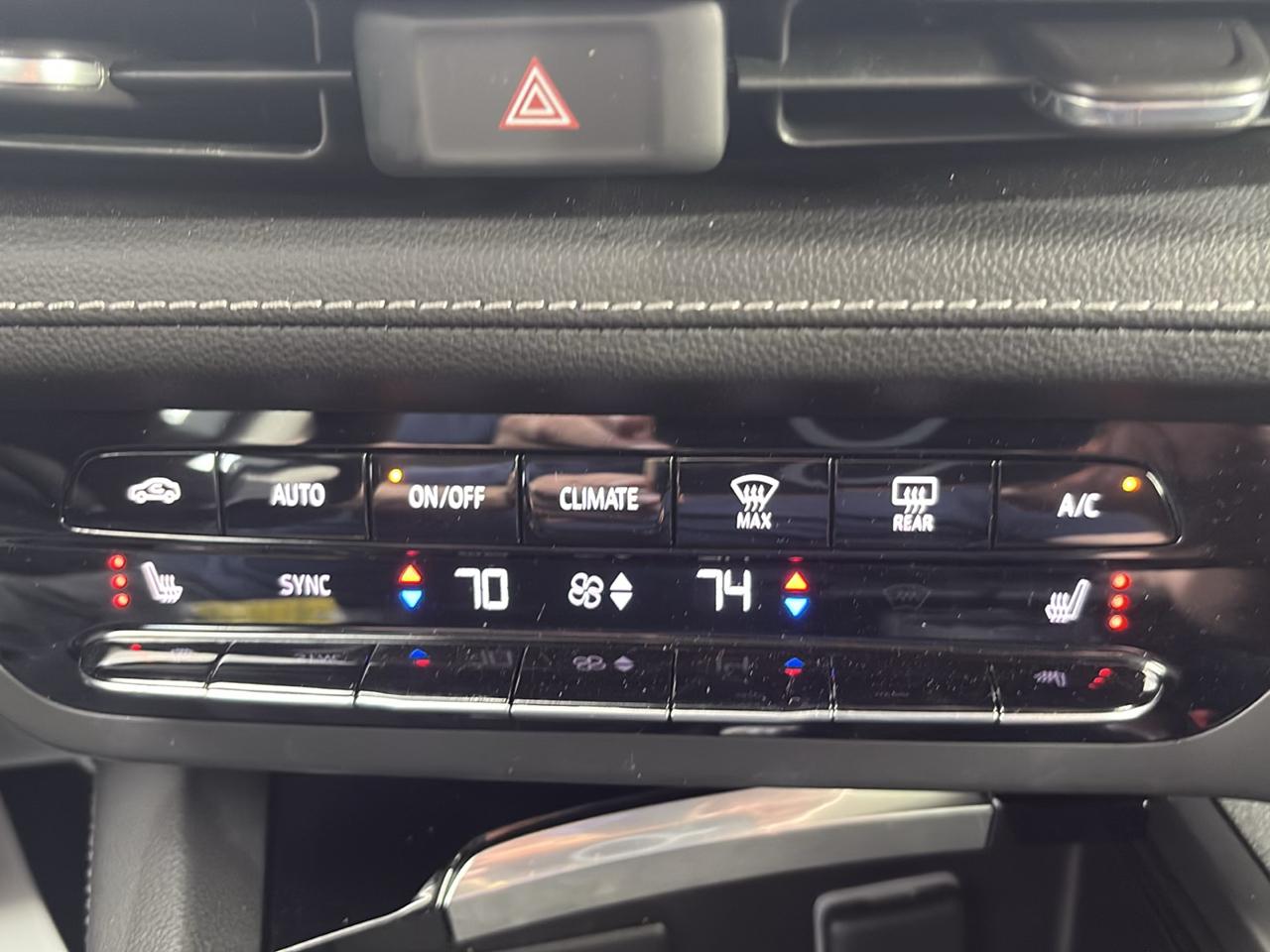 Buick Envision FWD 4dr Essence 2023