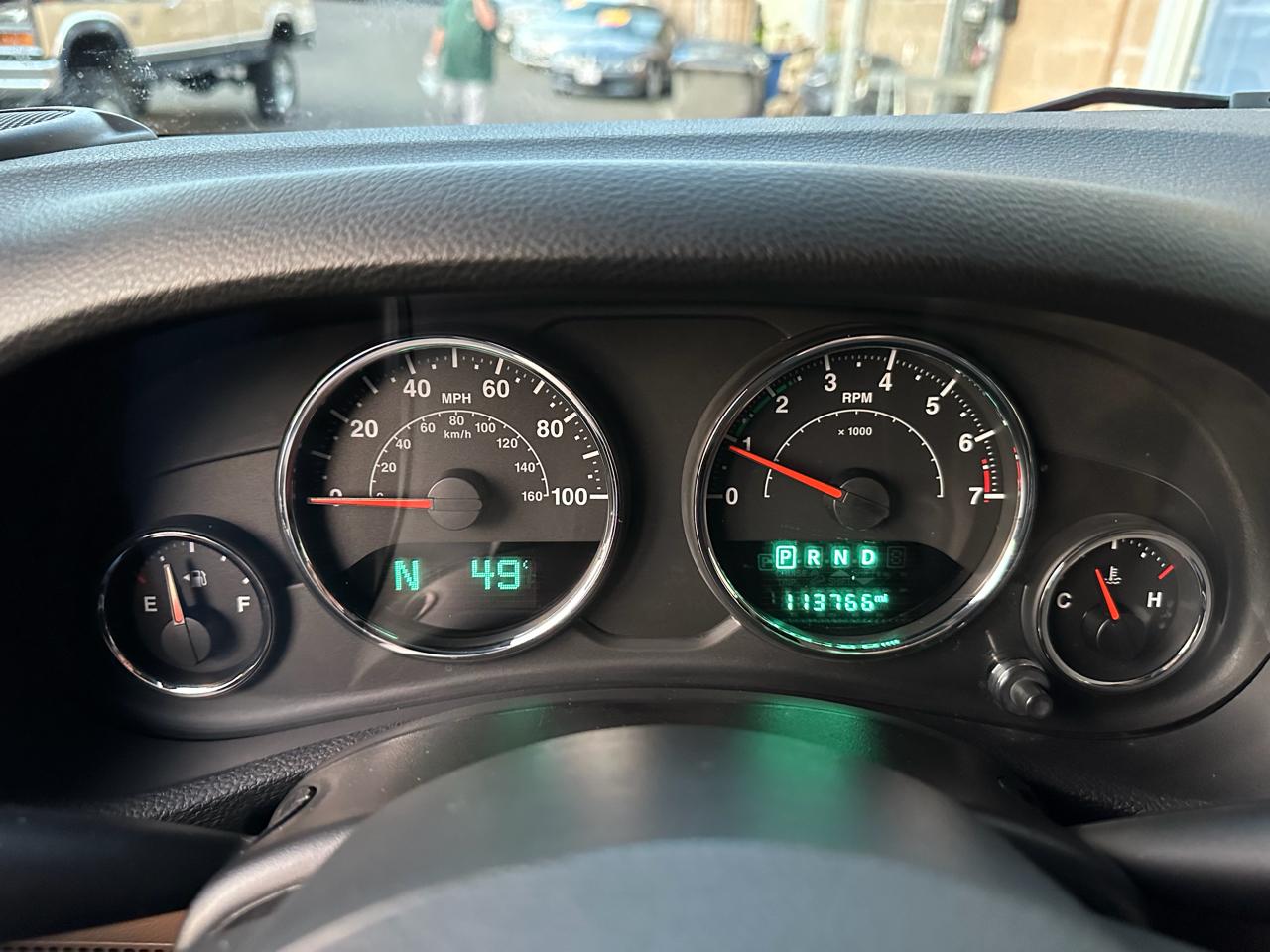 Jeep Wrangler Unlimited 4WD 4dr Sahara 2015